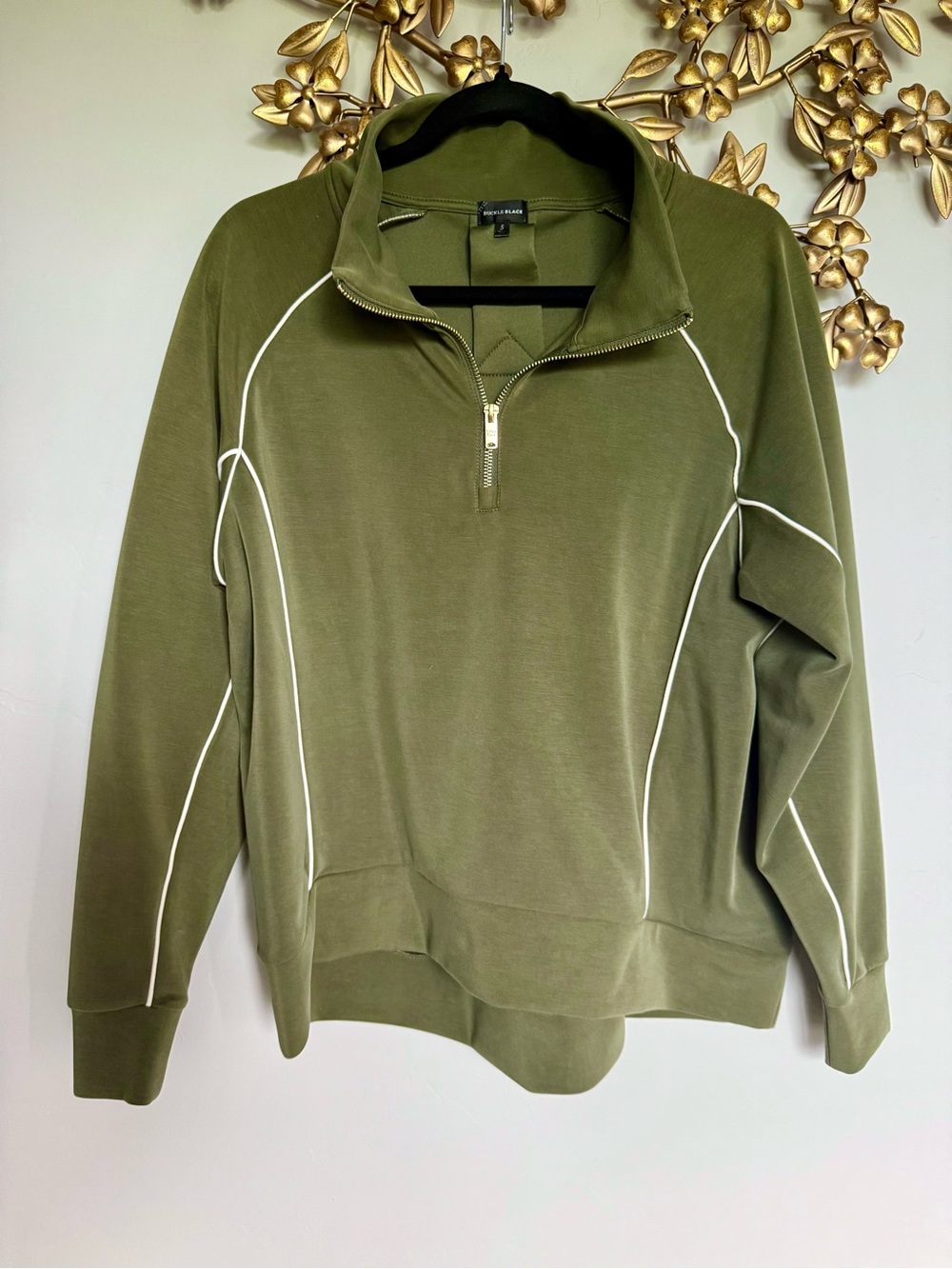 Buckle Olive Green Half-Zip Sweatshirt with White Piping